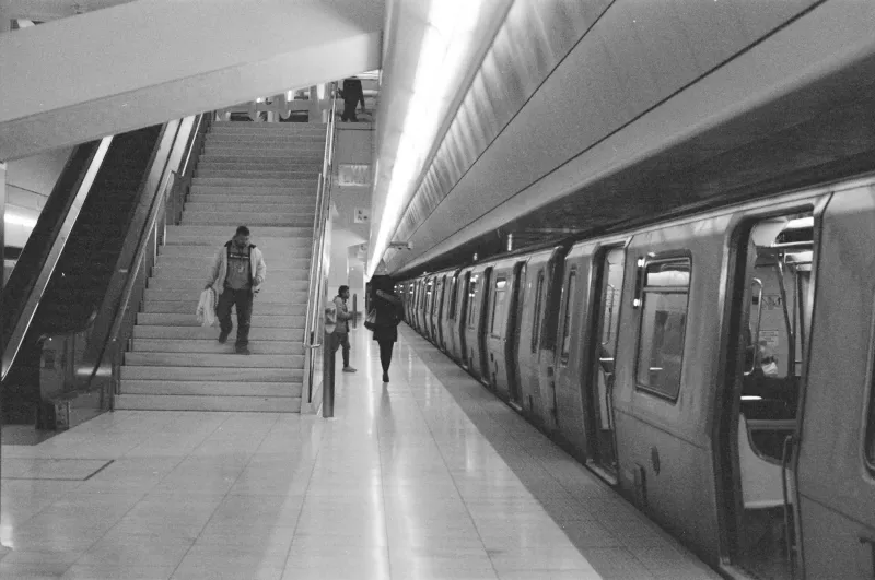 The Hidden Wealth Machine: How a 25-Minute Commute Quietly Builds Your Net Worth Over Two Decades